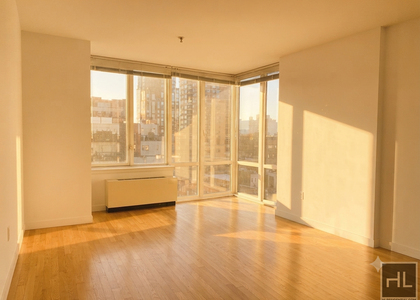 Lexington Avenue - Photo 1