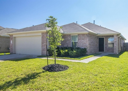 18 Leisure Shore Court - Photo 1