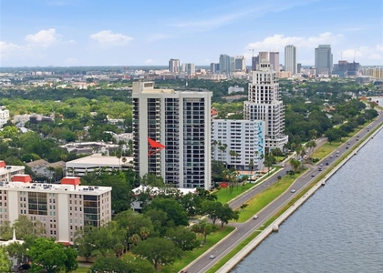 2413 Bayshore Boulevard - Photo 1
