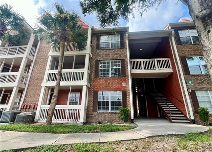 10200 Gandy Boulevard N - Photo 1