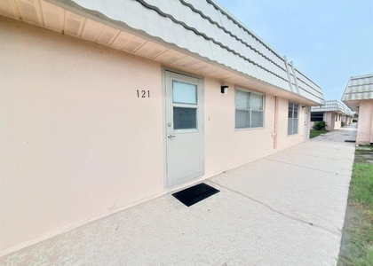 201 Bedford Trail - Photo 1