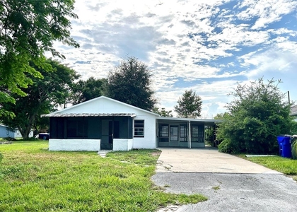 1718 Kentucky Avenue - Photo 1