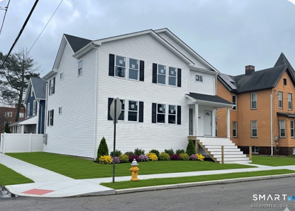 1218 Kossuth Street - Photo 1