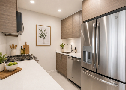 West 48th Street - Photo 1