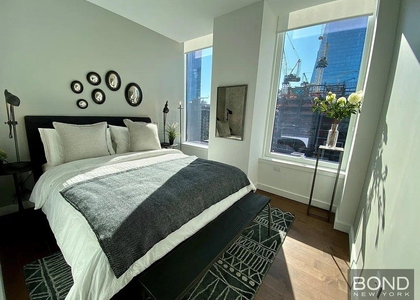 West 36th Street - Photo 1