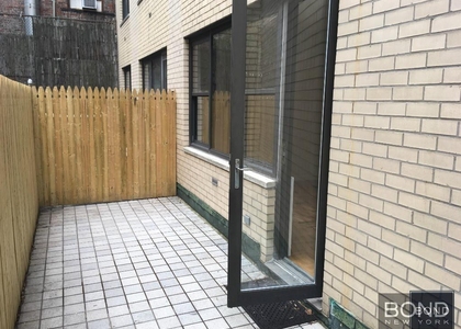 East 49th Street - Photo 1