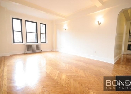 East 68th Street - Photo 1