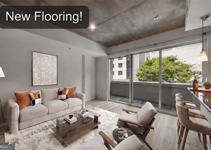 44 Peachtree Place Nw - Photo 1