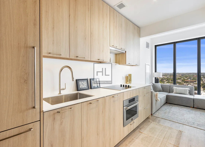 Vanderbilt Avenue - Photo 1
