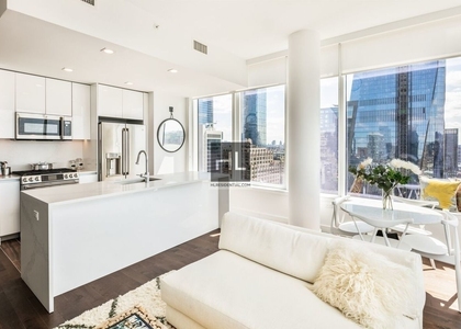 West 36th Street - Photo 1