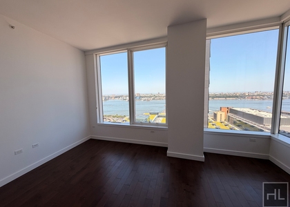 West 36th Street - Photo 1