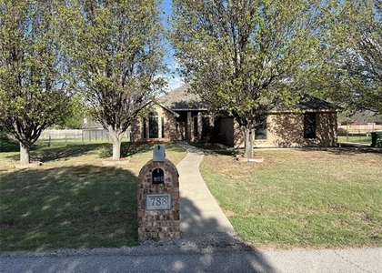 788 Robin Court - Photo 1