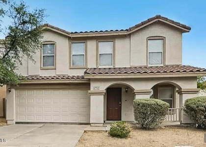 8962 E Yucca Street - Photo 1
