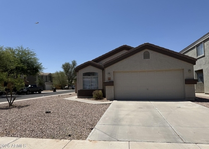 36509 W Padilla Street - Photo 1