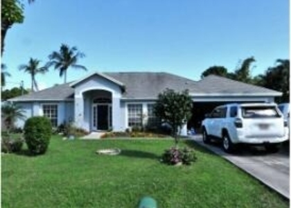1825 Se Bowie Street - Photo 1