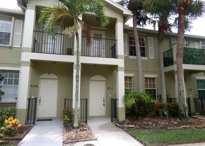 2132 Se Eatonville Drive - Photo 1