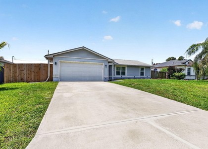 756 Sw Ancona Road - Photo 1