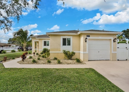 3021 Nw 21st Court - Photo 1