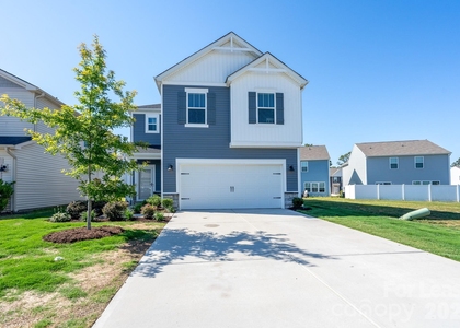 321 Fairchild Way - Photo 1