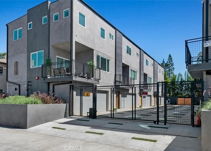 13538 Vanowen Street - Photo 1