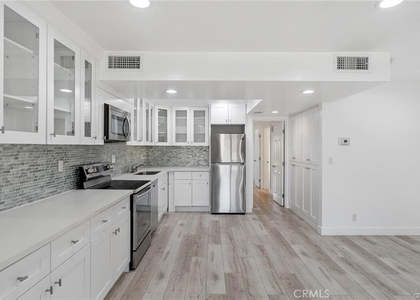 23401 Park Sorrento - Photo 1