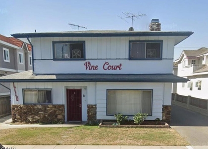 1710 Vine Street - Photo 1
