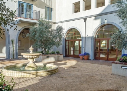 88 N Oakland Avenue - Photo 1