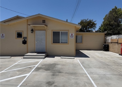 835 Pepper Way - Photo 1