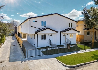 1654 Murchison Street - Photo 1