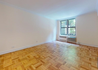 West 13th Street - Photo 1