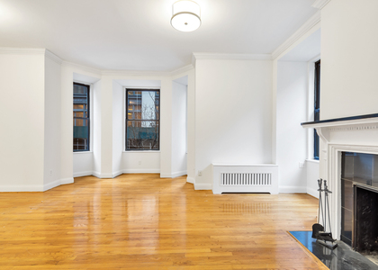 Madison Avenue - Photo 1