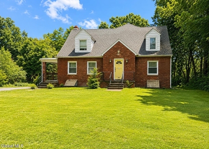 52 Euclid Avenue - Photo 1