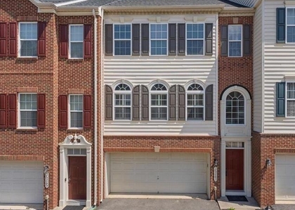 25263 Beach Place - Photo 1