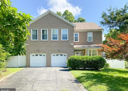 1947 Fay Place - Photo 1