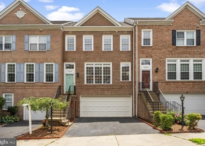 12203 Tenbury Terrace - Photo 1
