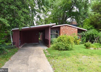 3415 Gallows Road - Photo 1