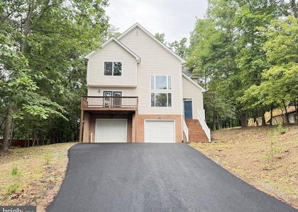 1234 Lakeview Drive - Photo 1