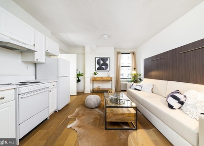 1229 Chestnut Street - Photo 1