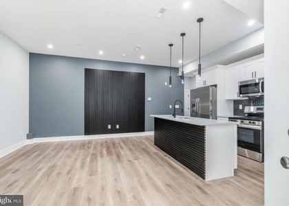 631 N Preston Street - Photo 1