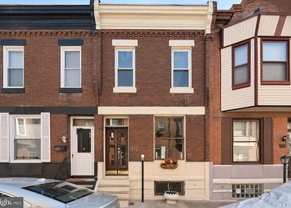 1519 N Dover Street - Photo 1