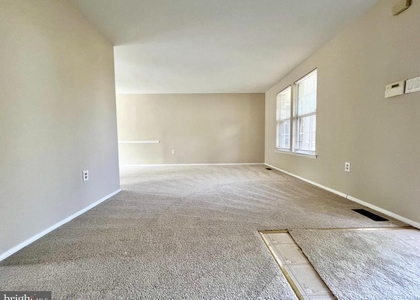 15705 Anamosa Drive - Photo 1