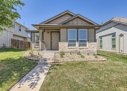 2108 Langdale Ln - Photo 1