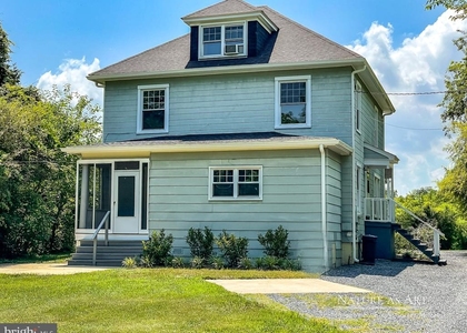 3 Elliott Road - Photo 1