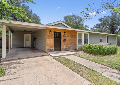 7707 Robalo Rd - Photo 1