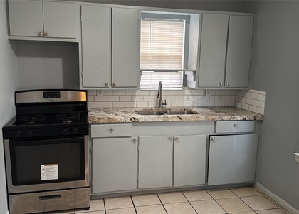 1012 Ann Street - Photo 1