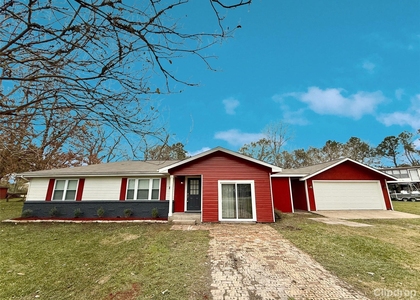 8 Piney Way - Photo 1