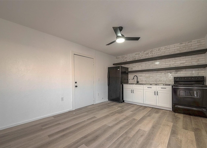 3320 Hays Street - Photo 1