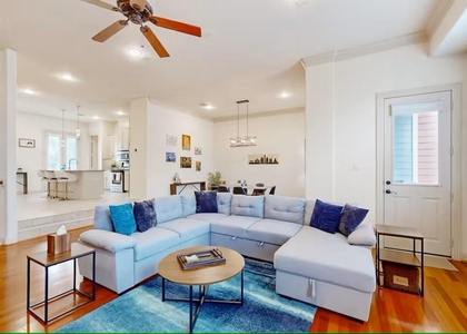 404 W 16th Street - Photo 1
