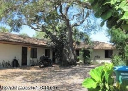 210 Pierce Avenue - Photo 1