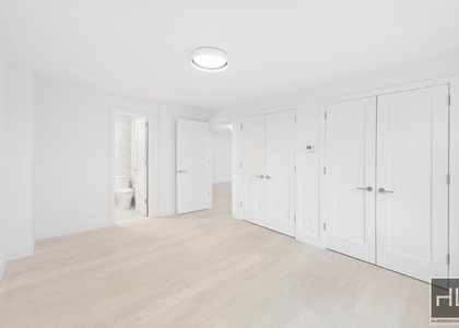 Park Avenue - Photo 1